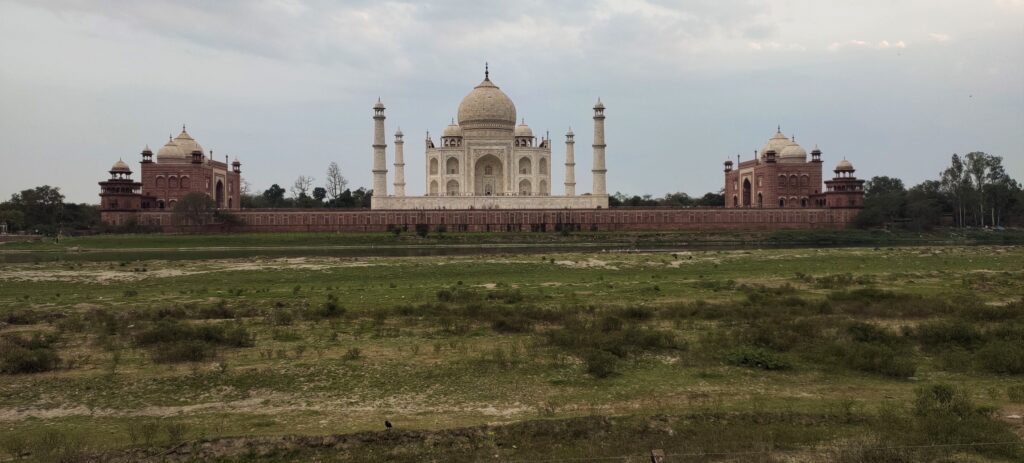 Ghaziabad to Agra Fatehpur SIkri Same Day Tour